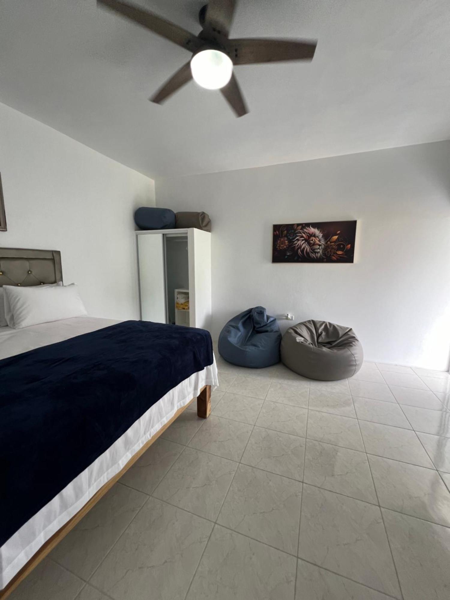 Luxury Apartments At Case De Coco, Ocho Rios Jamaica מראה חיצוני תמונה