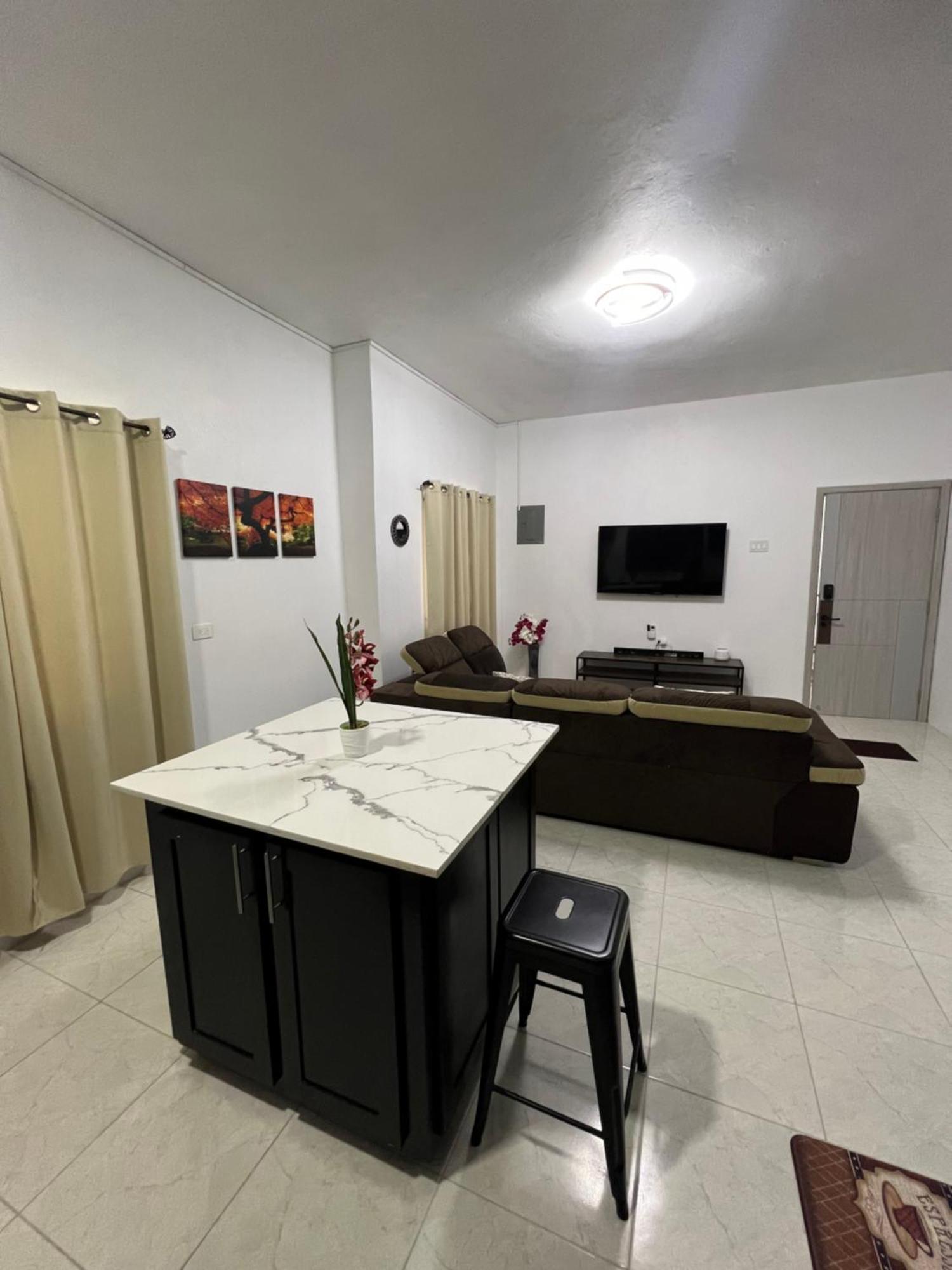 Luxury Apartments At Case De Coco, Ocho Rios Jamaica מראה חיצוני תמונה