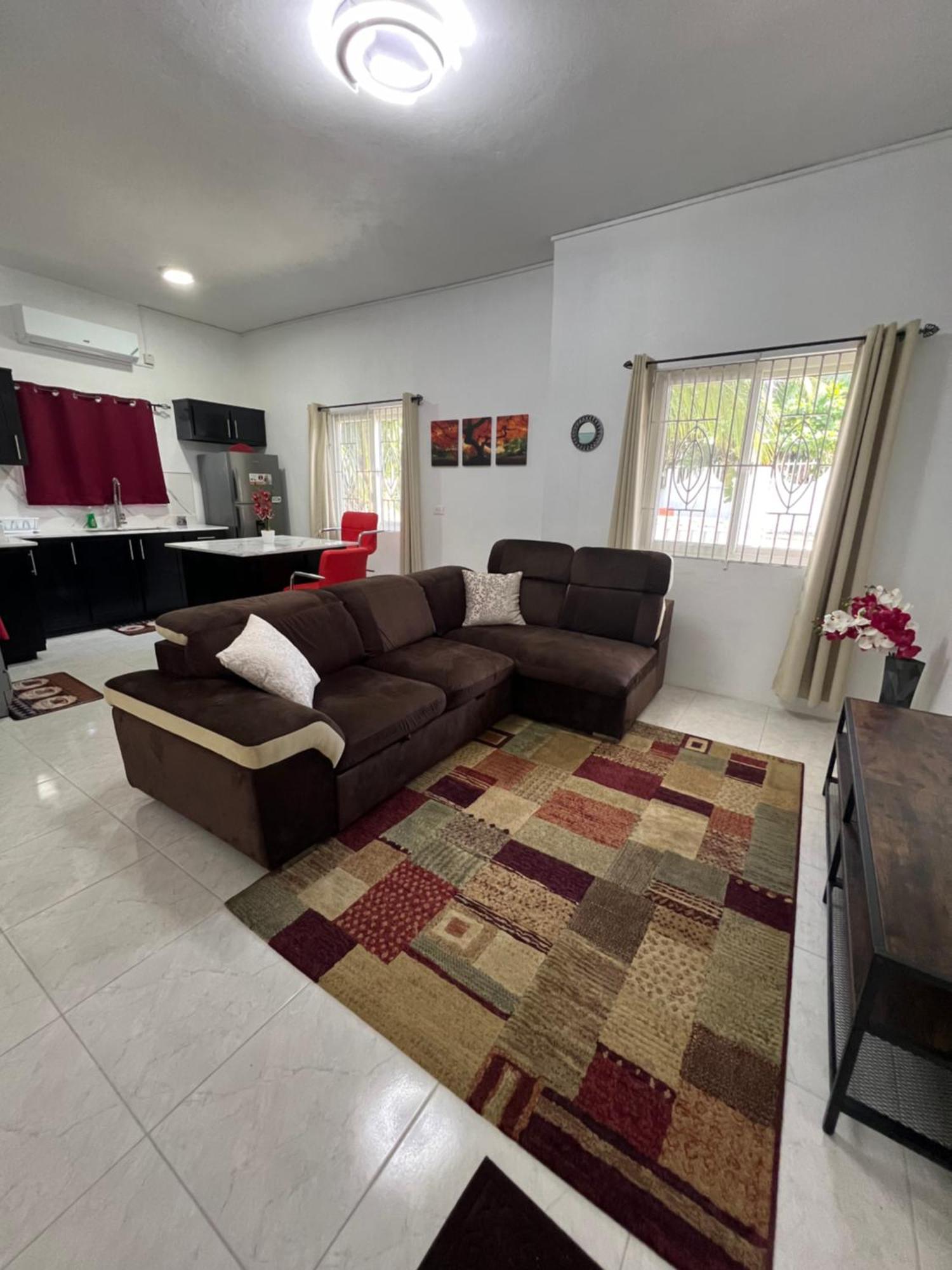 Luxury Apartments At Case De Coco, Ocho Rios Jamaica מראה חיצוני תמונה